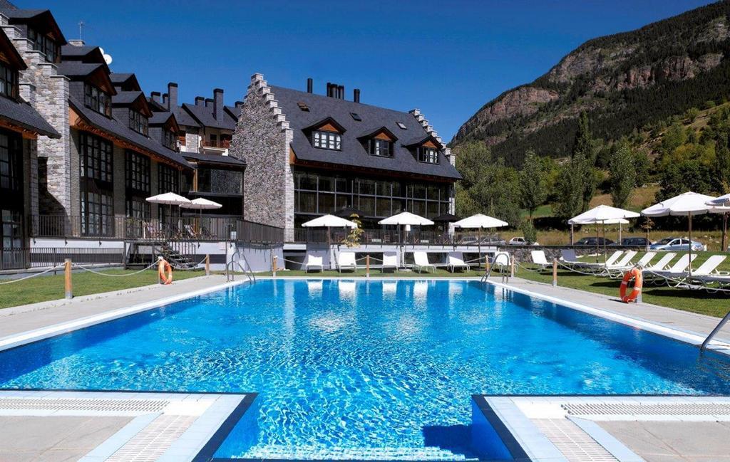 Hg Cerler Hotel Exterior foto